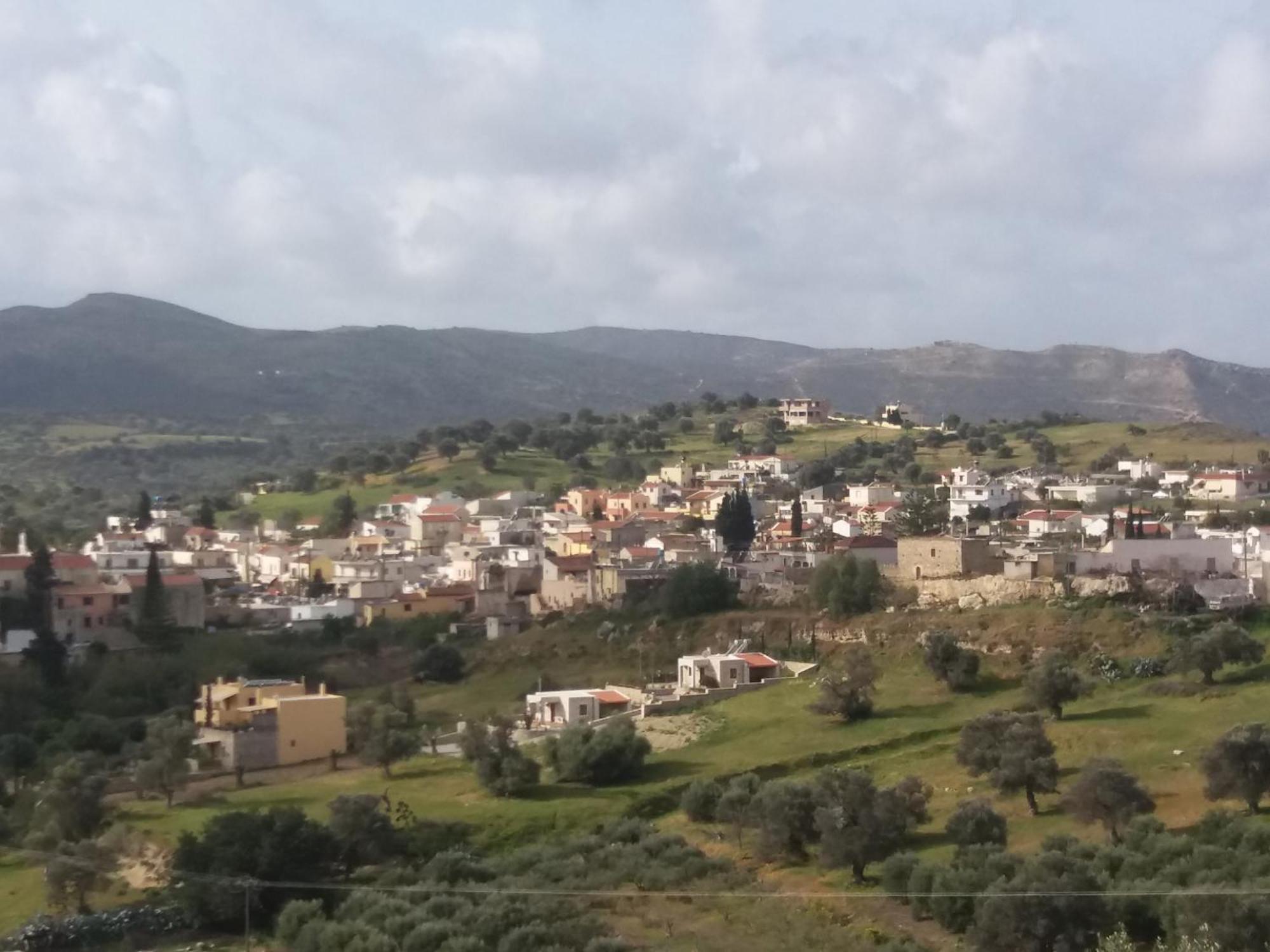 Sivas Apartments-Studios,Sigelakis With Very Nice View الغرفة الصورة